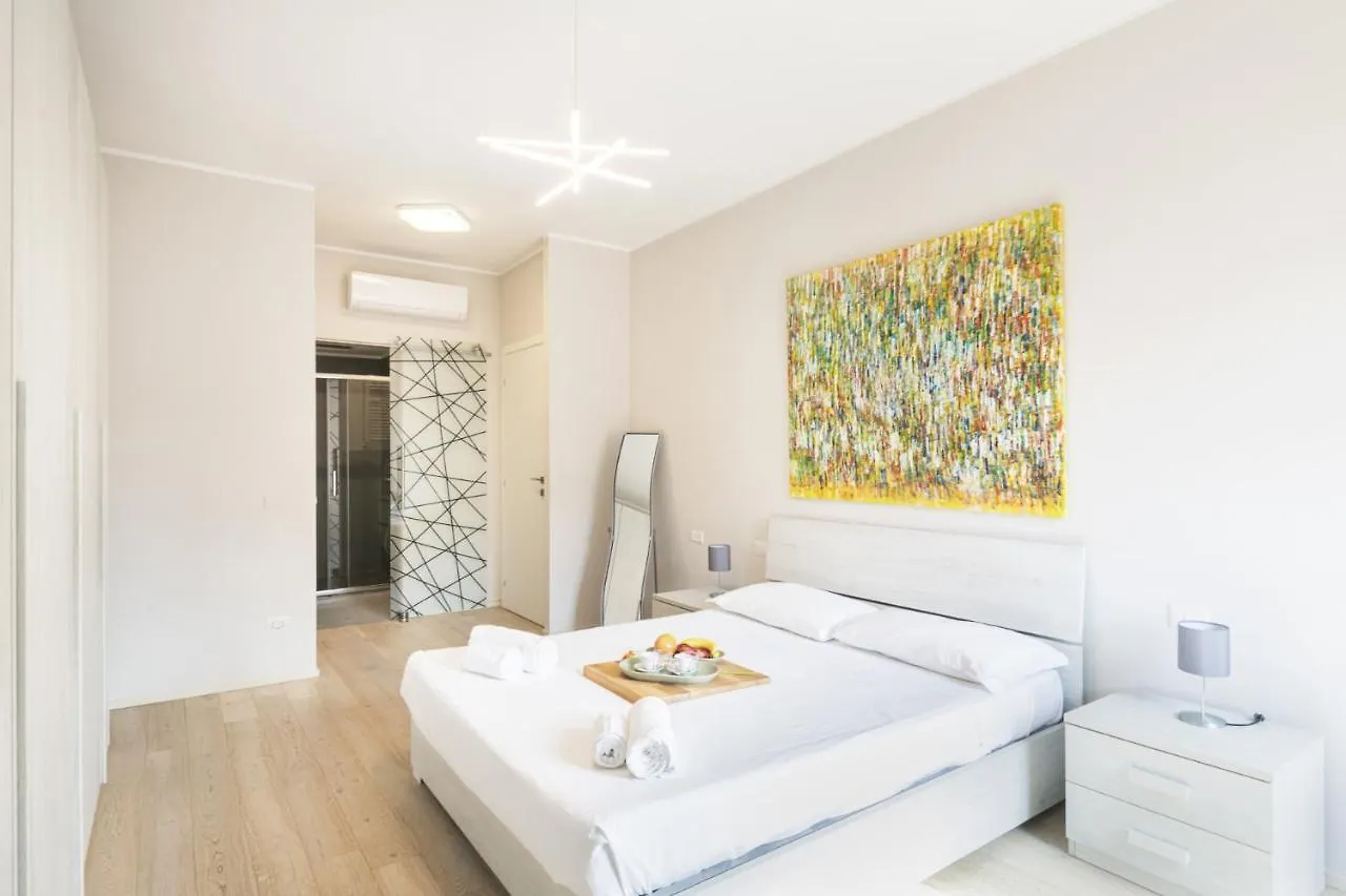 Easylife - Elegante Penthouse Sui Navigli Apartment Milan