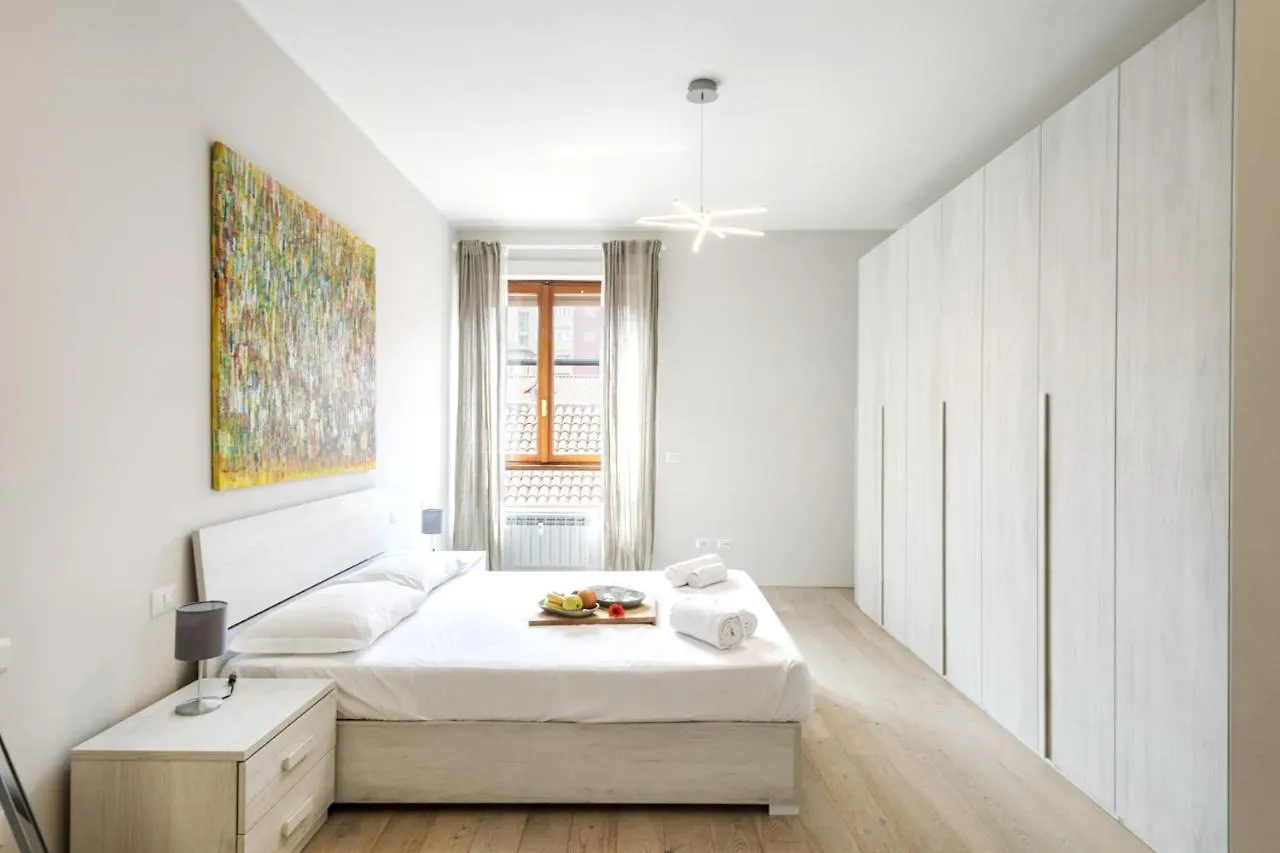 Easylife - Elegante Penthouse Sui Navigli Apartment Milan Italy